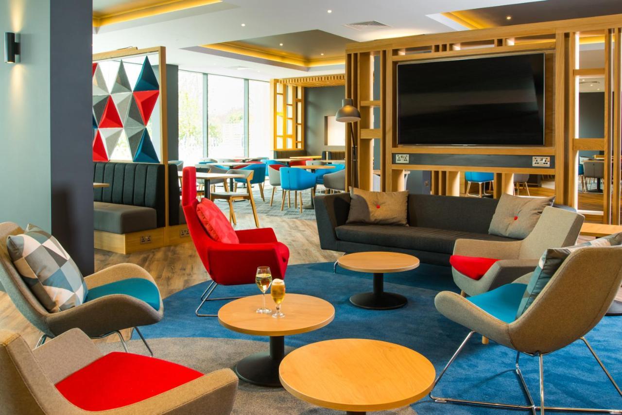 Holiday Inn Express - Bicester By Ihg Luaran gambar